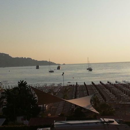 جيارديني ناكسوس B&B Baia Delle Sirene المظهر الخارجي الصورة